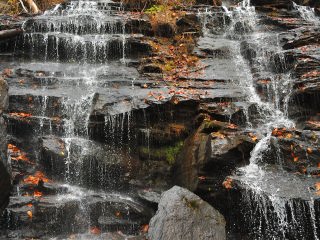 Issaqueena Falls Thumbail